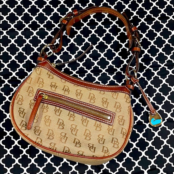 Dooney & Bourke Handbags - Purse